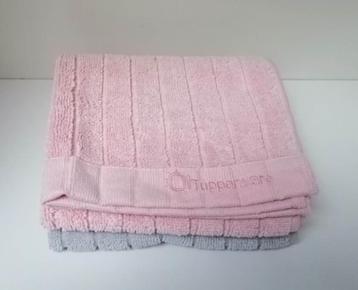 Tupperware™ « Eco Handdoek Keuken » grijs en roze beschikbaar voor biedingen