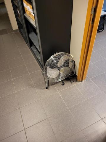 Vloerventilator Tecnolux 40cm Chrome beschikbaar voor biedingen