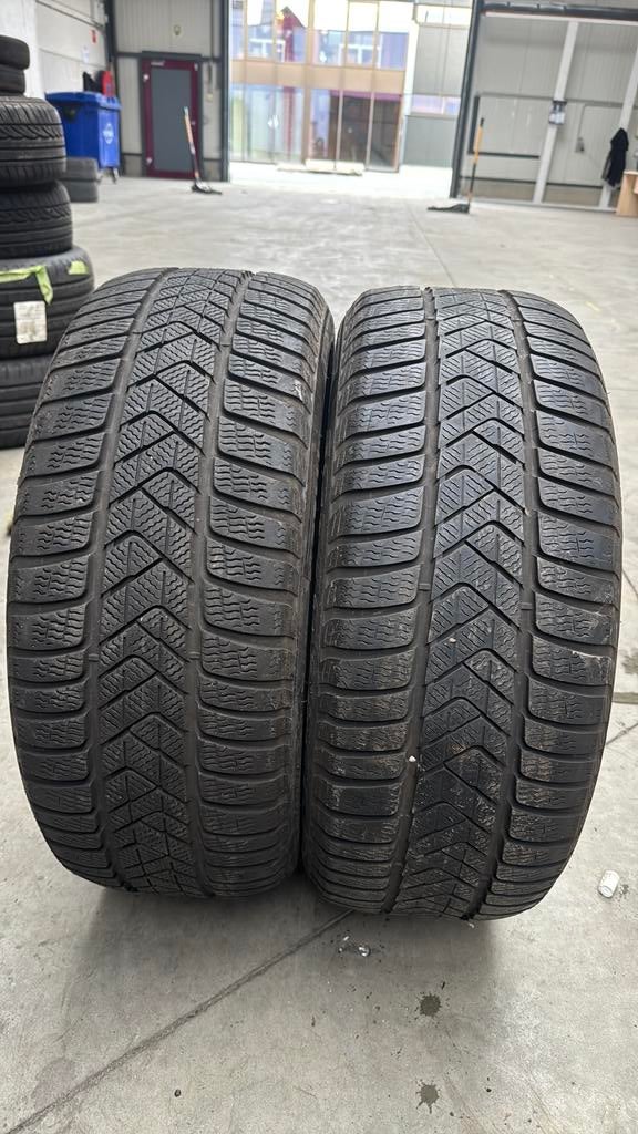 2454518   245/45R18 winter merk Pirelli, Ophalen