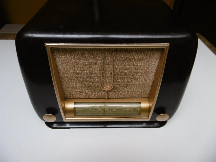 RADIO ANTIQUE DUCRETET THOMS. DE 1948 JOUE EN 110volts, Antiek en Kunst, Antiek | Tv's en Audio, Verzenden