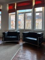 Paire de répliques du fauteuil Cassina LC3, Ophalen, Minder dan 75 cm, 75 tot 100 cm, Moderniste