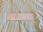 Apple keyboard qwerty bedraad, Computers en Software, Toetsenborden, Ophalen, Qwerty, Zo goed als nieuw, Bedraad