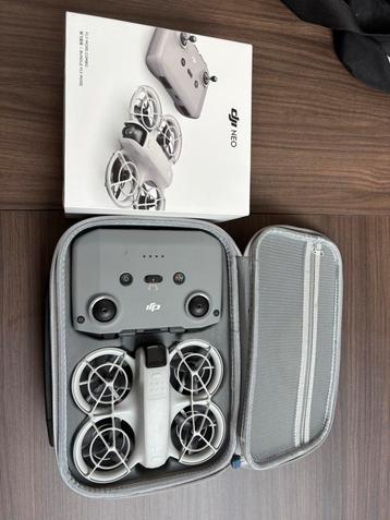 DJI Drone Neo Fly More Combo neuf !, Audio, Tv en Foto, Drones, Ophalen of Verzenden, Nieuw