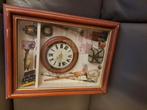 Vvitrine kast met klok ,jacht / visserij, Antiek en Kunst, Ophalen