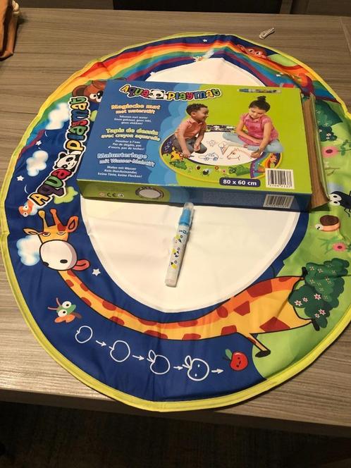 Magische mat met waterstift, Enfants & Bébés, Jouets | Éducatifs & Créatifs, Bricolage, Découverte, Enlèvement ou Envoi