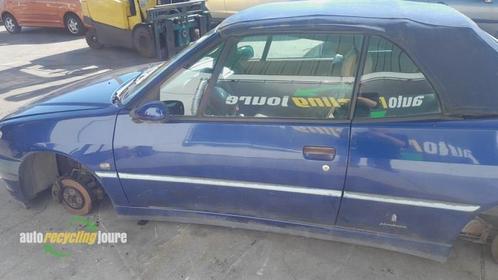 Portier 2Deurs links van een Peugeot 306 (MOGE), Auto-onderdelen, Carrosserie, Deur, Peugeot, Gebruikt, 3 maanden garantie