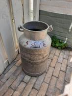 antieke melkkan / melkton / deco-item, Ophalen