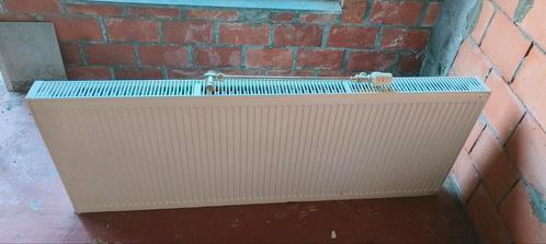 Paneelradiator 160 x 60 x 10., Doe-het-zelf en Bouw, Verwarming en Radiatoren, Zo goed als nieuw, Ophalen