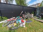 Op te knappen fietsen+ oud ijzer, Ophalen