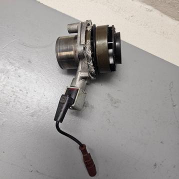 Passat B8 pompe a eau beschikbaar voor biedingen