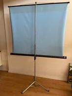 Vintage rolscherm/projectiescherm op statief, Audio, Tv en Foto, Ophalen, Handmatig, Gebruikt