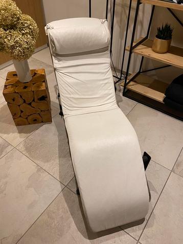 Chaisse Longue (  LC4 ) beschikbaar voor biedingen