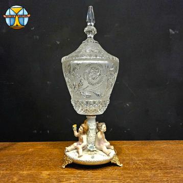 Vintage itliaans porseleinen kristal / gemberpot bonbonniere beschikbaar voor biedingen