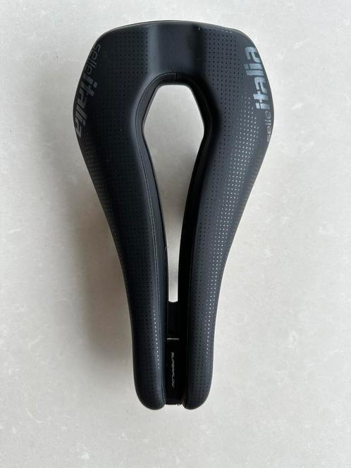 SELLE ITALIA WATT GEL SUPERFLOW TI, Vélos & Vélomoteurs, Accessoires vélo | Autres Accessoires de vélo, Comme neuf, Enlèvement ou Envoi