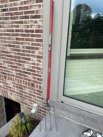 Polet Mestvork 4 tanden en lange Fiber steel beschikbaar voor biedingen