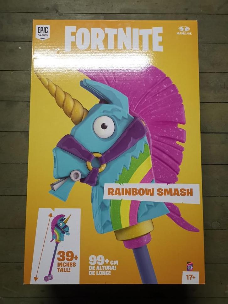 Fortnite Rainbow Smash Pickaxe Eenhoornpaard Mc Farlane, Verzamelen, Beelden en Beeldjes, Zo goed als nieuw, Fantasy, Ophalen