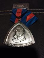 Een medaille met koning Albert 1 euro kleur zilver kleur, Ophalen, Zilver