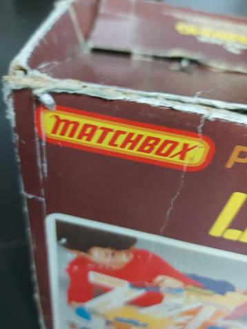Matchbox 1980 bouwpakket garage in doos beschikbaar voor biedingen