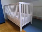 Lit bébé/enfant avec matelas et tour de lit, Enfants & Bébés, Chambre d'enfant | Lits, Enlèvement