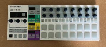 Arturia Beatstep Pro beschikbaar voor biedingen