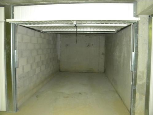 Garage dans immeuble sécurisé à louer - Liège au Cadran, Immo, Garages en Parkeerplaatsen, Luik (stad)