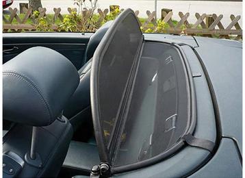Mercedes cabrio windscherm + opbergzak beschikbaar voor biedingen