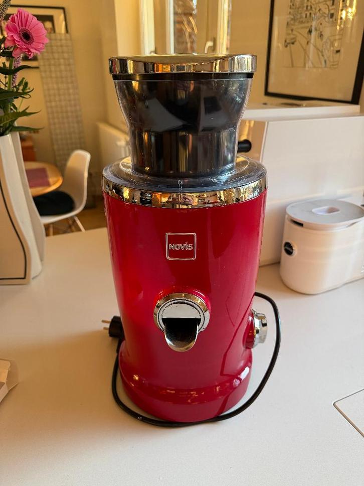 Novis citruspers - fruitpers, Elektronische apparatuur, Juicers, Zo goed als nieuw, Sapcentrifuge, Elektrisch, Ophalen of Verzenden