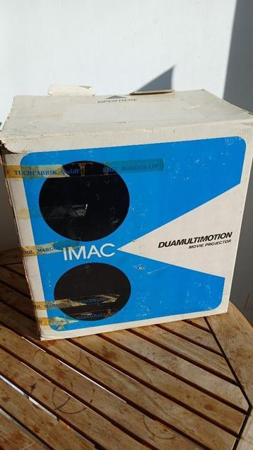 uitzonderlijke super 8mm-projector nieuw in iMac-doos beschikbaar voor biedingen