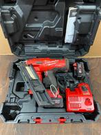 Milwaukee M18 Cloueur de charpente, Zakelijke goederen, Machines en Bouw | Houtbewerking, Ophalen