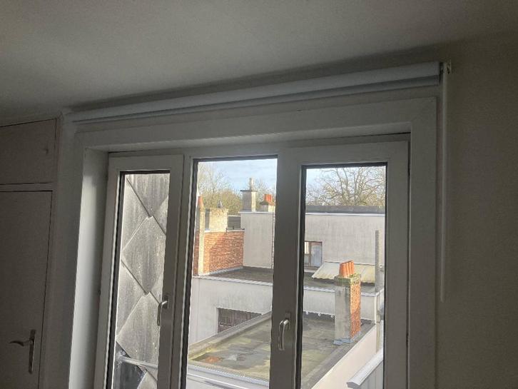 Verduisterend rolgordijn Ikea, Huis en Inrichting, Stoffering | Gordijnen en Lamellen, Gebruikt, 150 tot 200 cm, 150 tot 200 cm