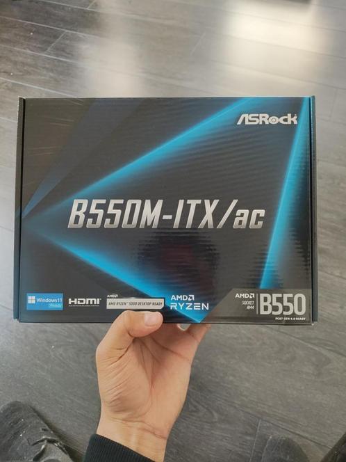ASROCK B550M-ITX/ac Moederbord, Computers en Software, Moederborden, Zo goed als nieuw, AMD, DDR4, Ophalen of Verzenden