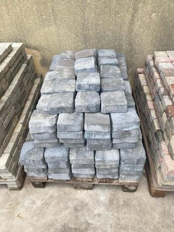 klinkers te koop beschikbaar voor biedingen