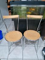 2 mooie stoelen van metaal en hout, Gebruikt, Ophalen of Verzenden, Eenpersoons, Hout