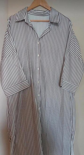 Lange jurk met splitten opzij maat xl, Kleding | Dames, Ophalen of Verzenden, Nieuw, Maat 46/48 (XL) of groter, Wit