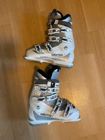 Salomon ski boots beschikbaar voor biedingen