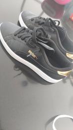 PUMA schoenen Zwart - goud maat 37 nieuw niet gebruikt, Puma, Zwart, Nieuw, Ophalen of Verzenden