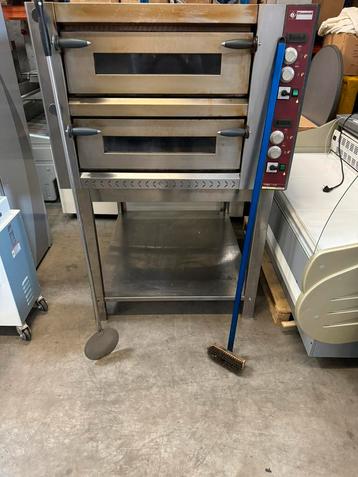 FOUR A PIZZA 2x6 DIAMOND A SAISIR  beschikbaar voor biedingen