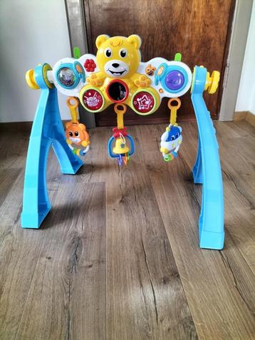 arceau d'activités pour bébé beschikbaar voor biedingen