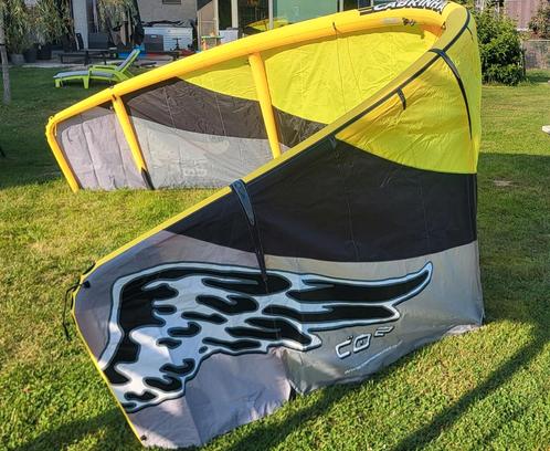Cabrinha kite 10m2 volledige set, Watersport en Boten, Kitesurfen, Zo goed als nieuw, Kite, Ophalen