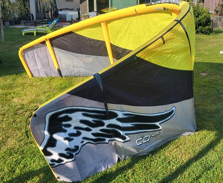Cabrinha kite 10m2 volledige set, Watersport en Boten, Kitesurfen, Zo goed als nieuw, Kite, Ophalen