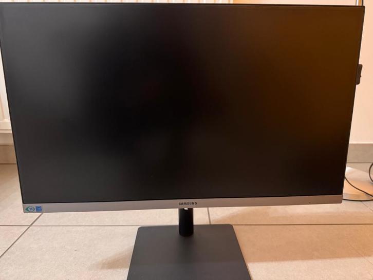 Samsung LS24R650FDU - Bought in 2021, Computers en Software, Monitoren, Gebruikt, 61 t/m 100 Hz, DisplayPort, HDMI, VGA, In hoogte verstelbaar