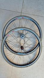 Wielen voor en achter ” Road Runner “ met cassette 8 speed >, Road Runner, Vélo de course, Enlèvement, Utilisé