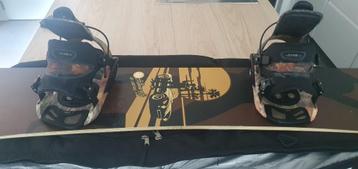 Snowbord beschikbaar voor biedingen