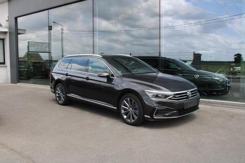 VOLKSWAGEN PASSAT VARIANT 1.4TSI GTE DSG AC-CAMERA-TREKH-PAN, Auto's, Volkswagen, Bedrijf, Te koop, Passat, Achteruitrijcamera