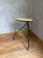 Bijzettafel, design, vintage, Huis en Inrichting, Ophalen, Zo goed als nieuw, Overige vormen, Design, vintage