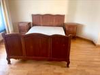 Lit en chêne massif avec 2 tables de chevet, Maison & Meubles, Enlèvement