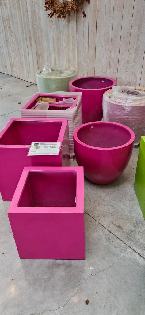 Nieuwe Glossy bloempotten, Tuin en Terras, Bloembakken en Plantenbakken, Nieuw, Balkon, Tuin, Rond, Ophalen