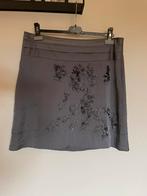 Zeer mooie rok Vero Moda maat 42, Kleding | Dames, Rokken, Vero Moda, Maat 42/44 (L), Ophalen of Verzenden, Zo goed als nieuw