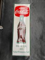 Emaillebord Coca Cola vertikaal groot 1960, Utilisé, Enlèvement ou Envoi, Panneau publicitaire