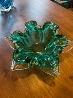 Vase centre de table, Enlèvement